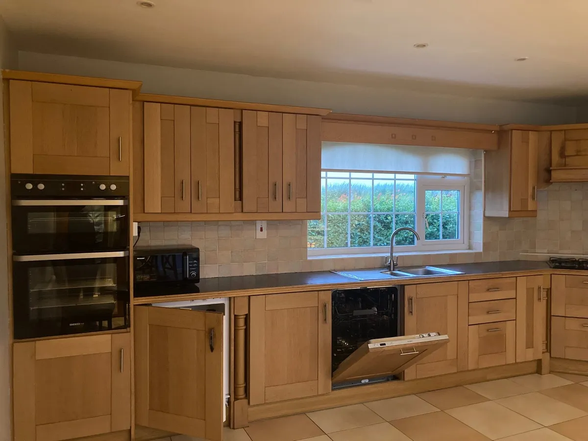 Kitchen Complete - Image 1