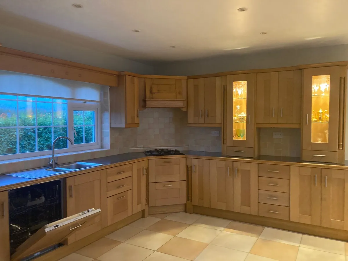 Kitchen Complete - Image 2