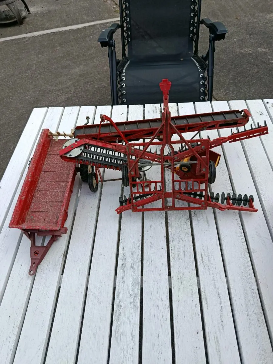 Farm machinery - Image 2
