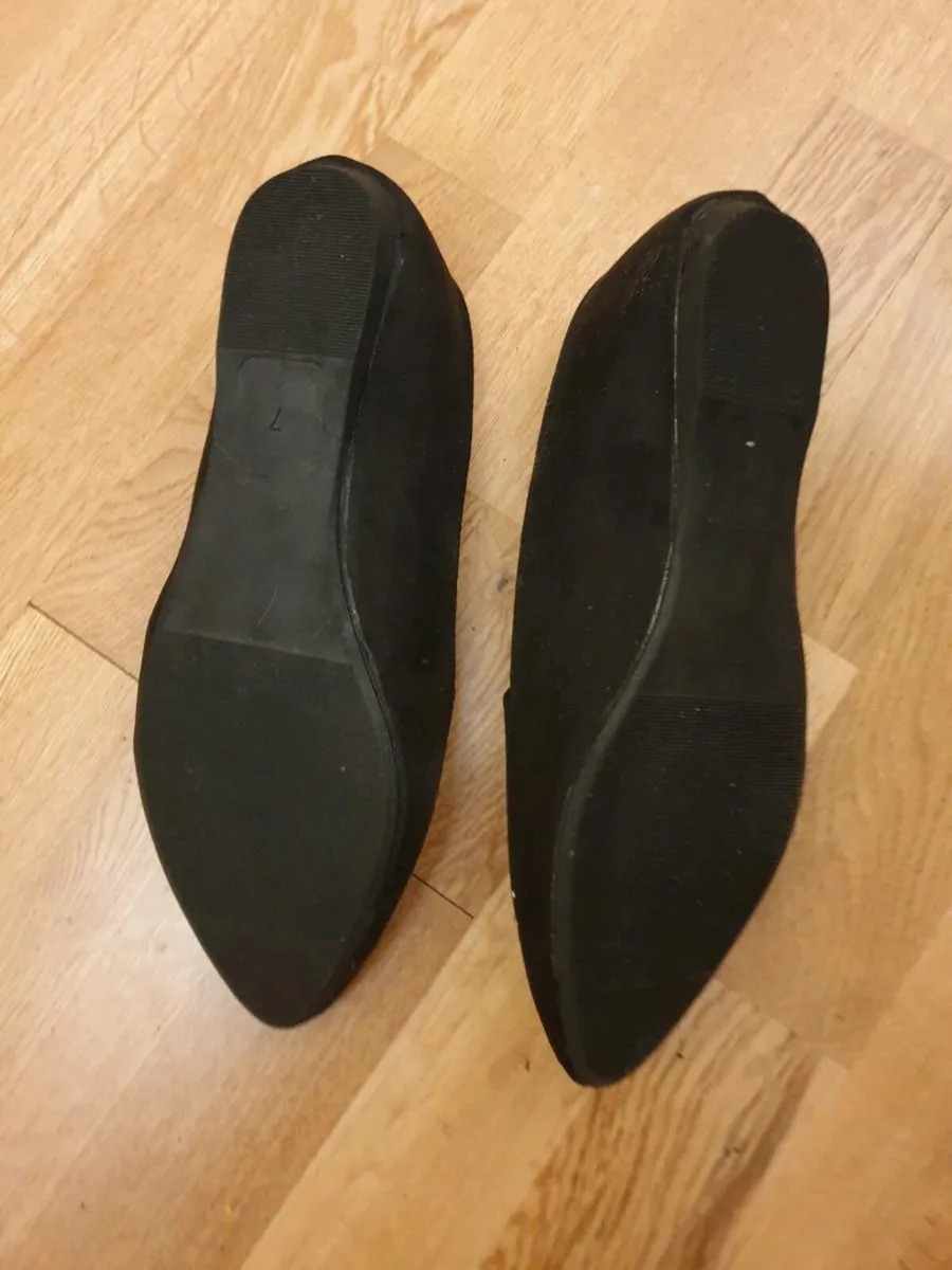 Shoes - Image 2
