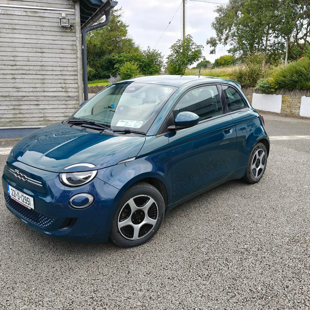 All electric Fiat 500e 2022 - Image 1