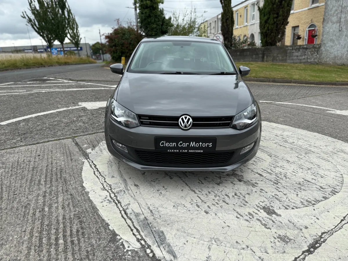 Volkswagen polo 2014 Auto 19 kms - Image 3