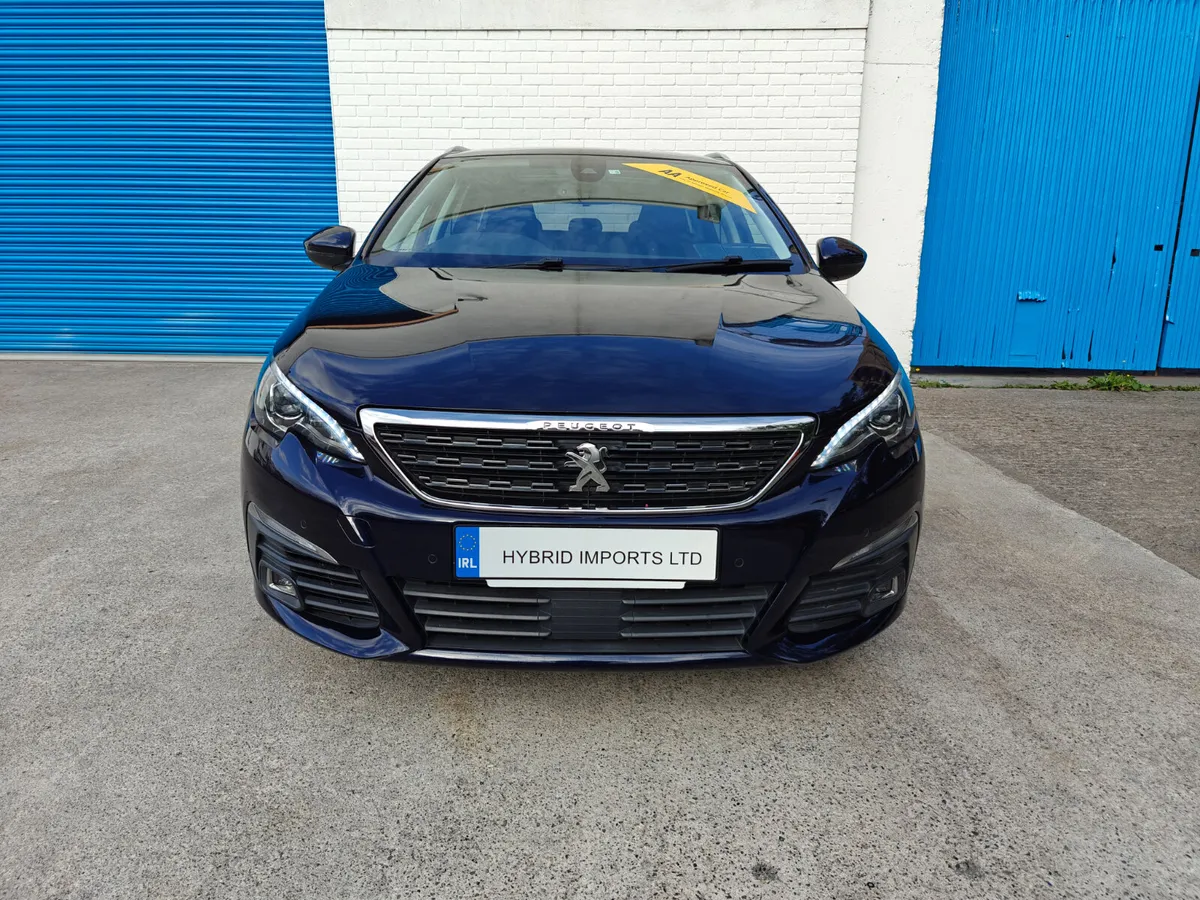 2018 PEUGEOT 308 SW ALLURE PANORAMIC ROOF - Image 2