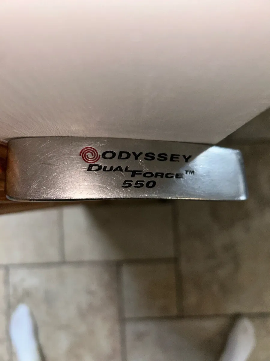 Odyssey Dualforce 550 golf putter - Image 2