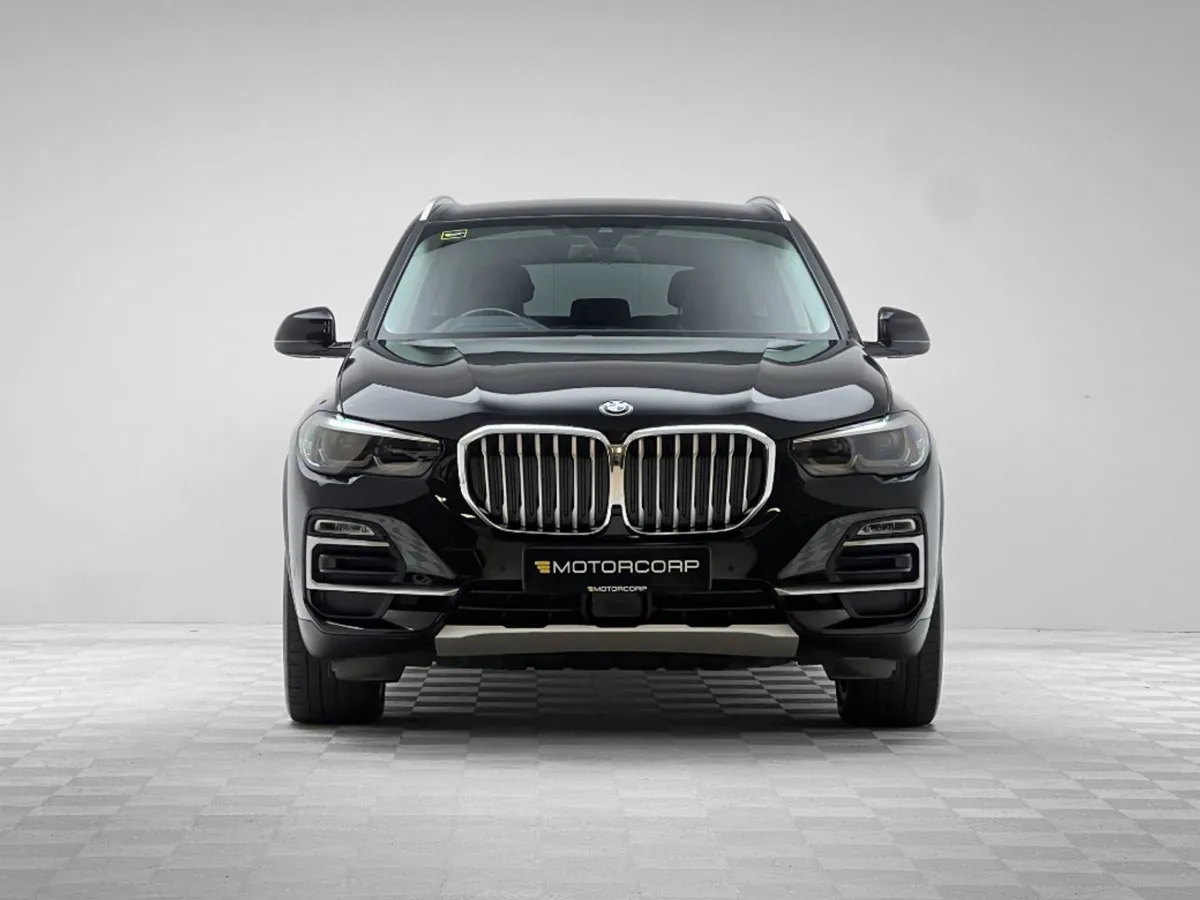 BMW X5 45E X Line Xdrive - Image 2