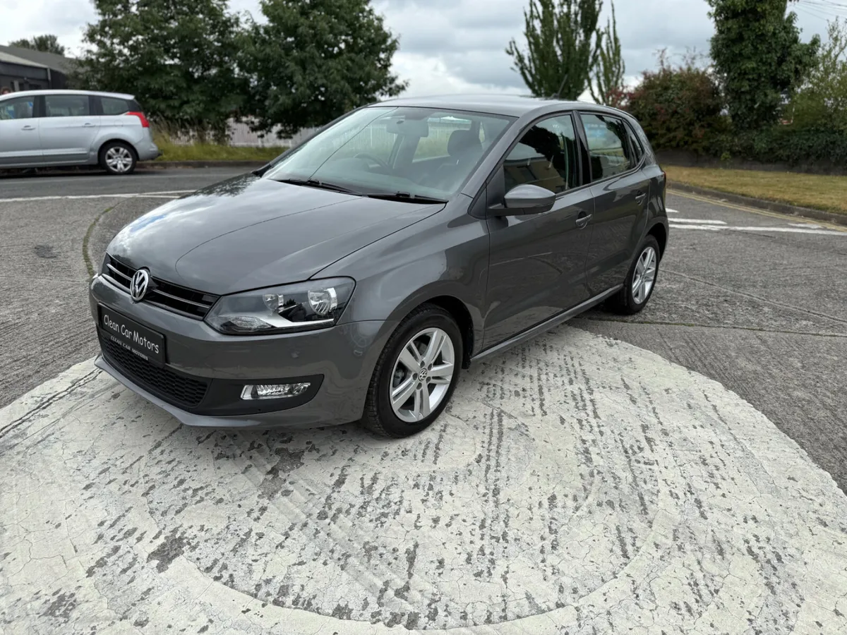 Volkswagen polo 2014 Auto 19 kms - Image 2