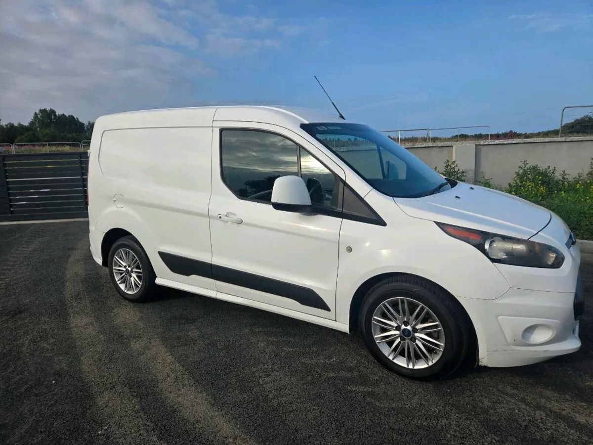 2017 transit connect - Image 1