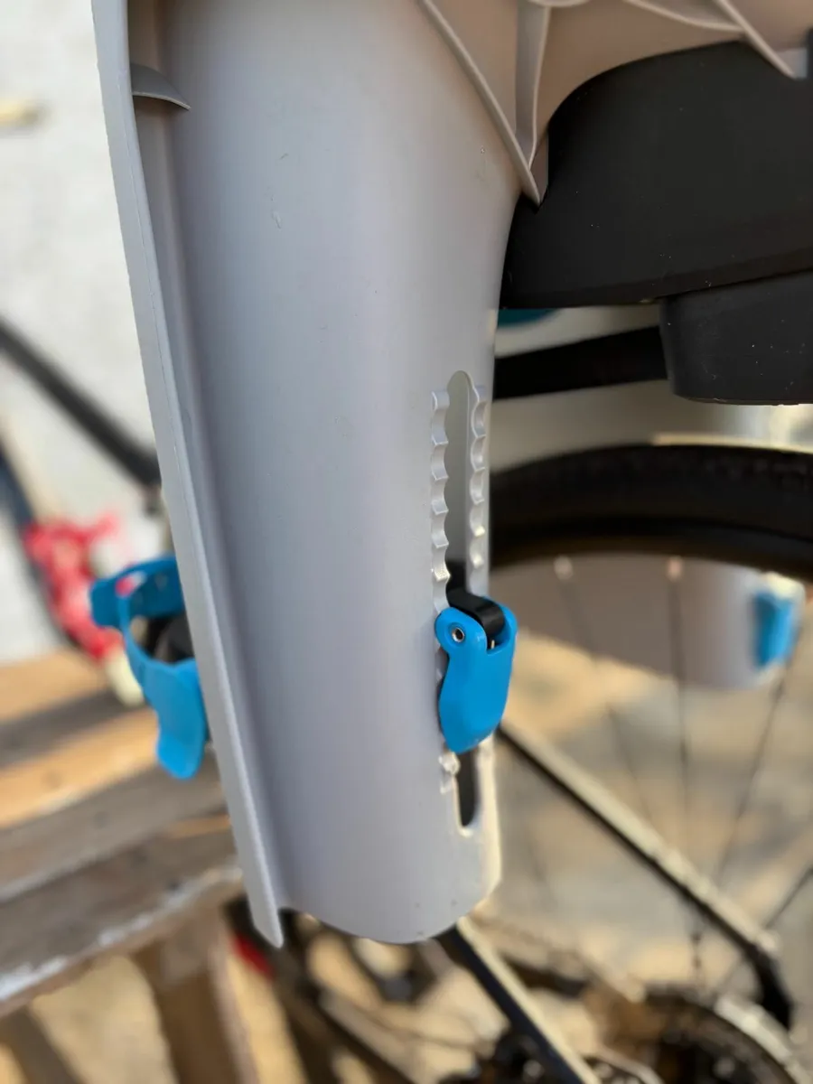 Child bike seat - Thule RideAlong - 2 available - Image 3