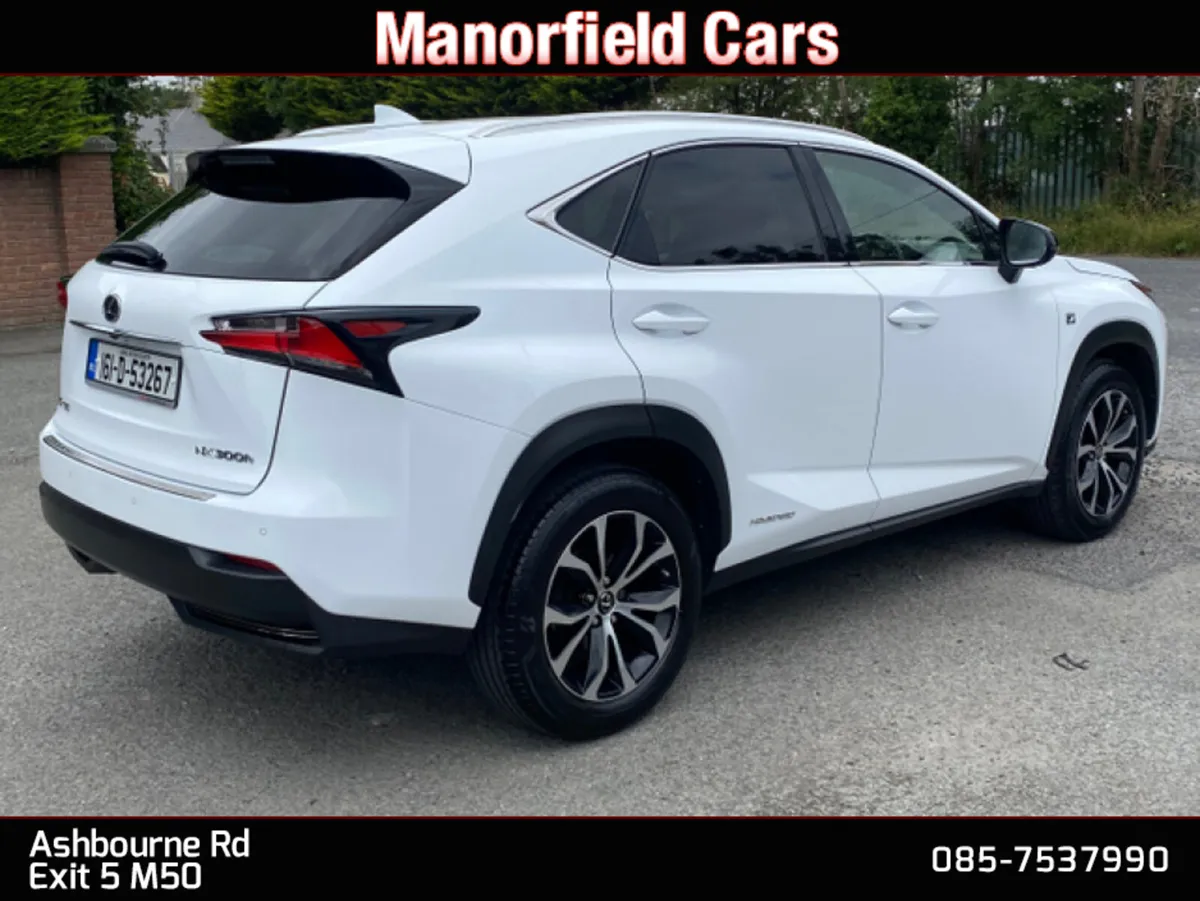 2016 Lexus NX300H F Sport 2.5 Hybrid AWD - Image 4