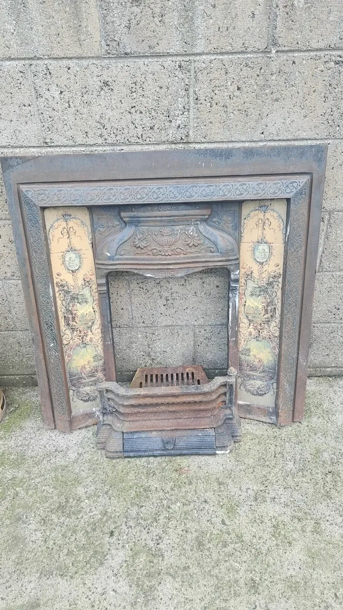 Antique fireplace . - Image 1