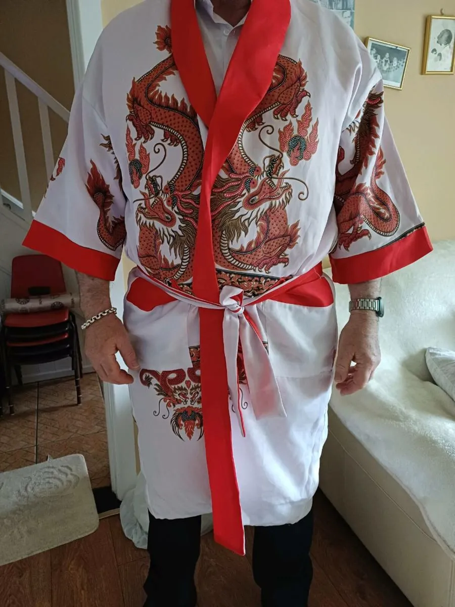 XL Kimono Dressing Gown - Image 1