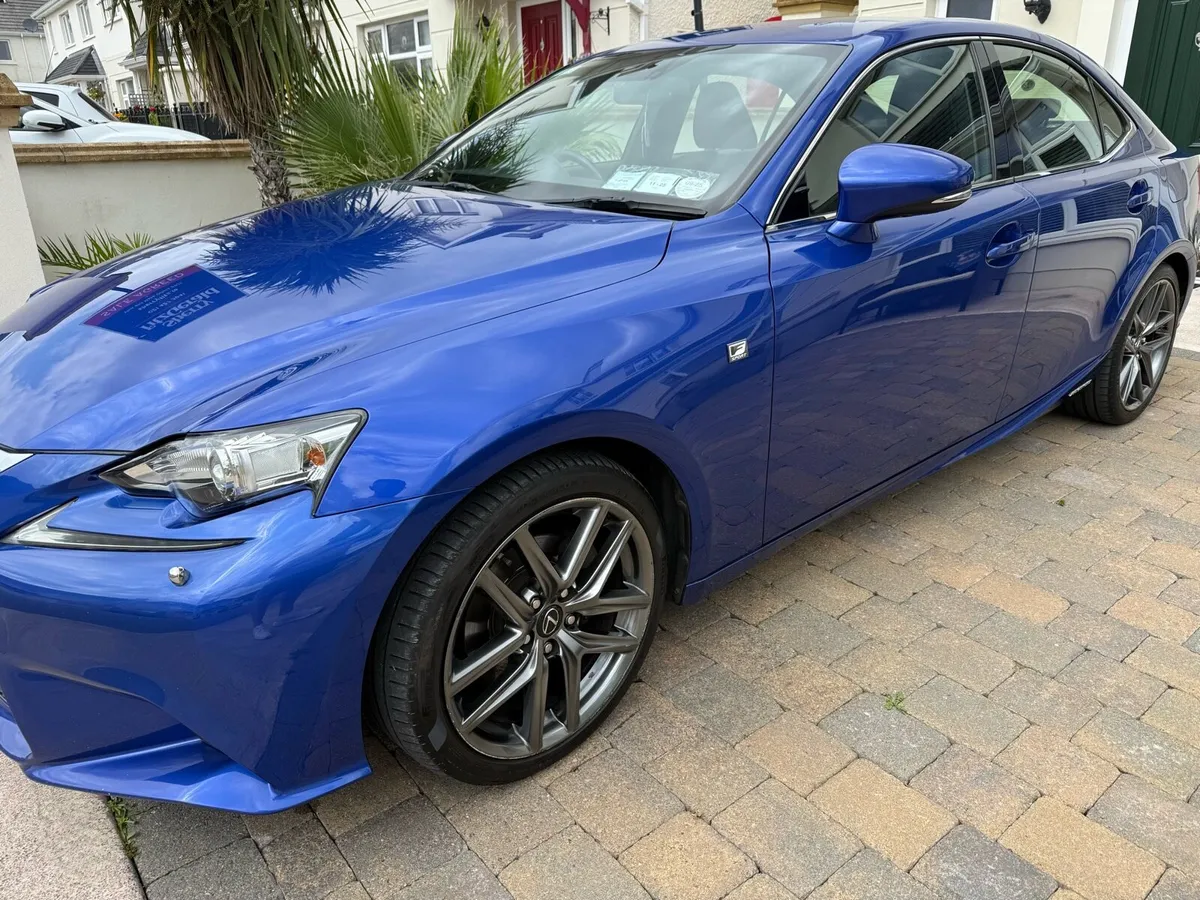 Lexus IS300H F-Sport - Image 3