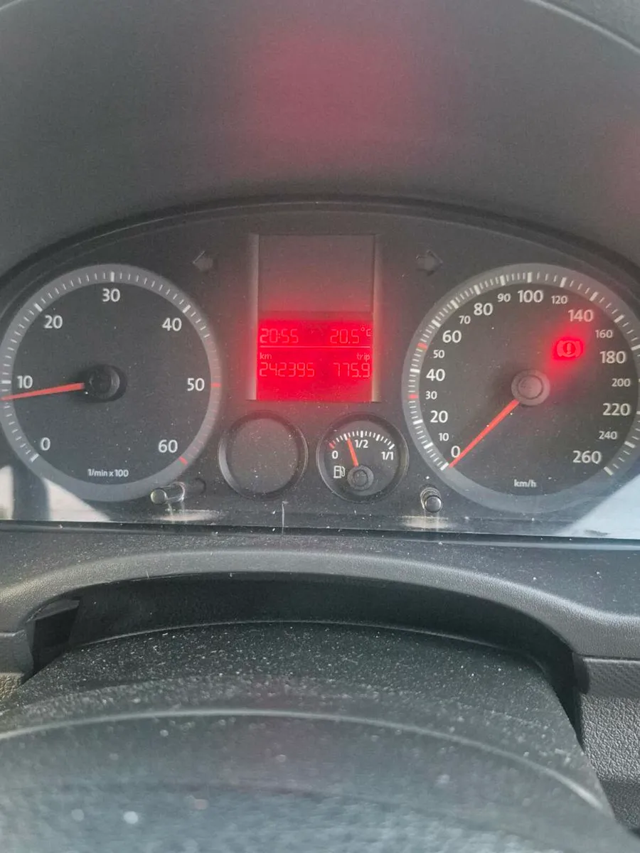 Volkswagan caddy - Image 3