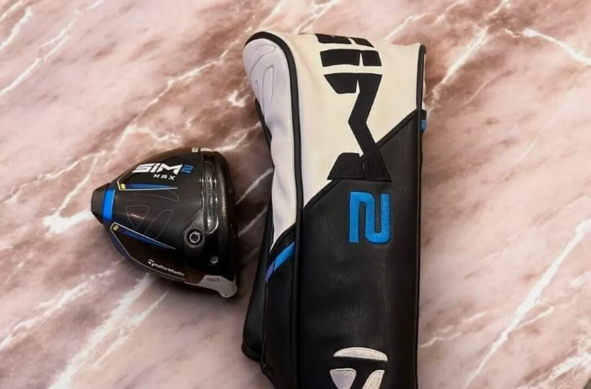 TaylorMade SIM2 Max 9.0 Degree Driver - Image 1