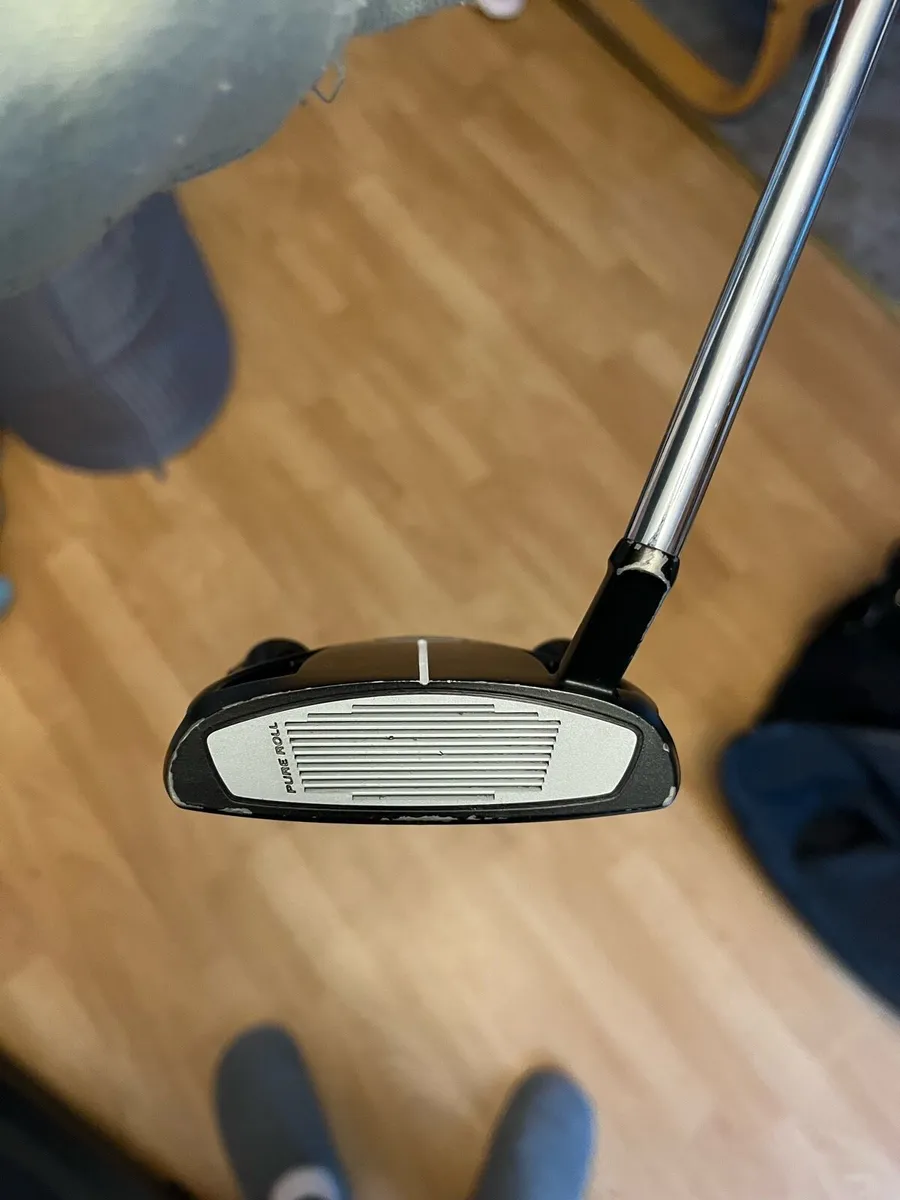 Taylormade Spider Tour Black 34” - Image 3