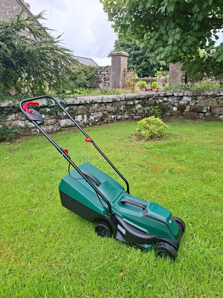 BOSCH CORDLESS LAWNMOWER - Image 3