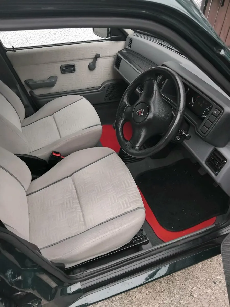 Stunning metro volvo v70.2.4..96 astra - Image 2