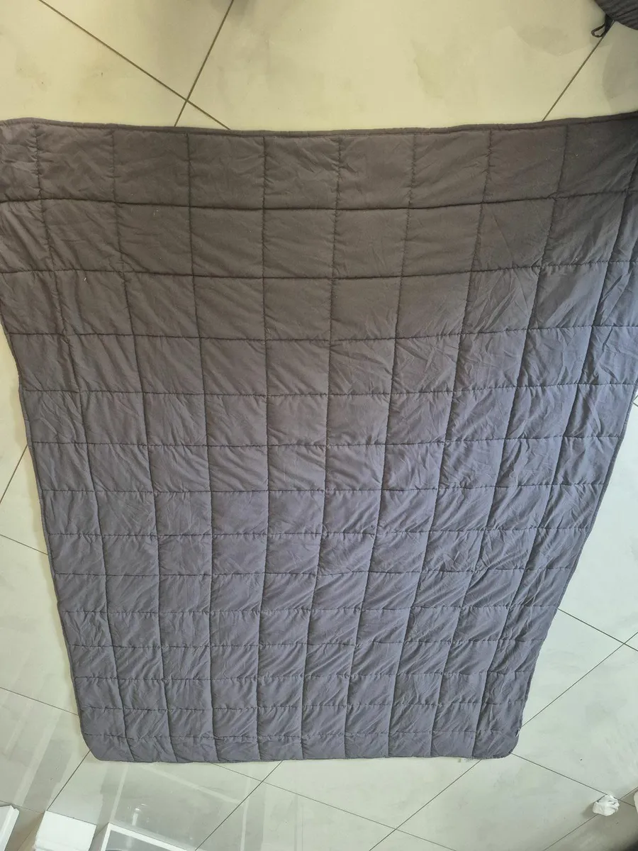 Weighted blanket - Image 1