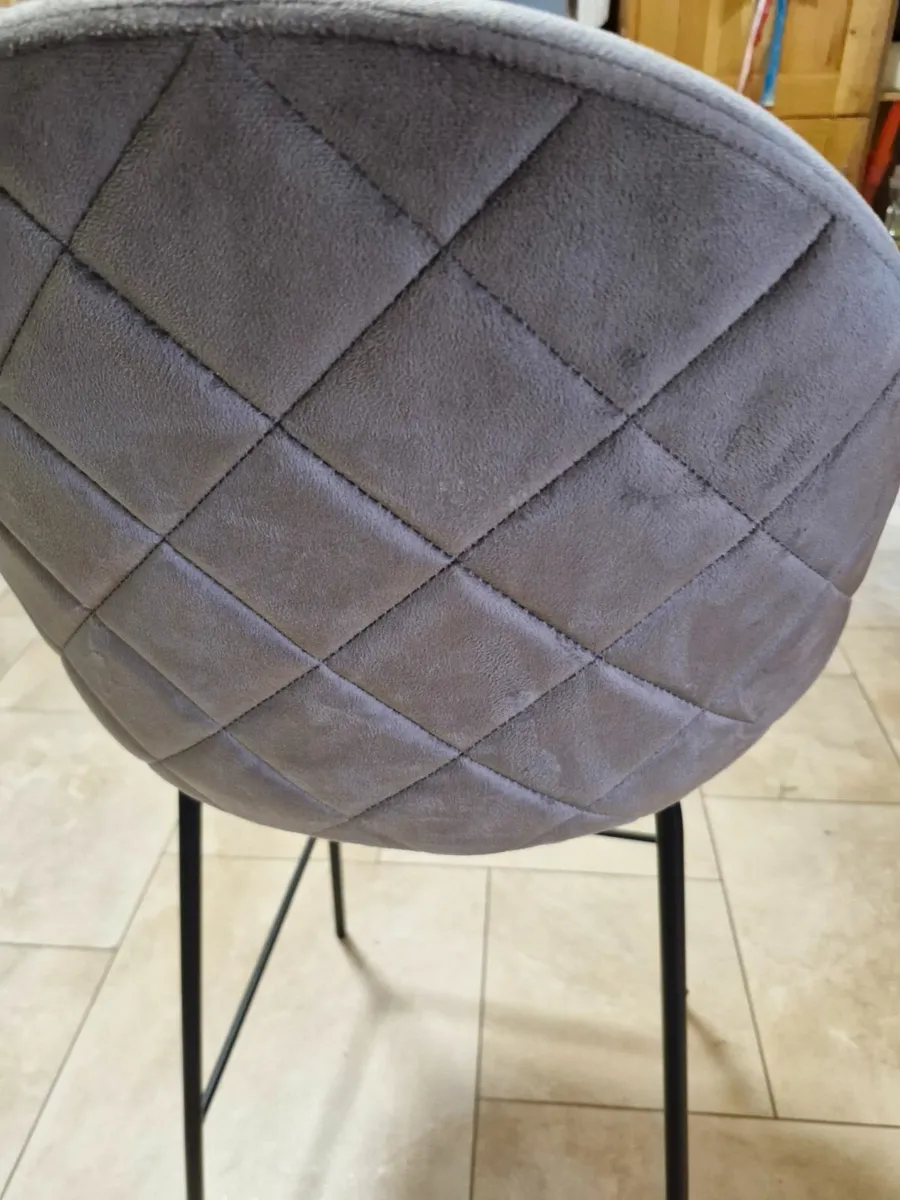 Bar stool - Image 2