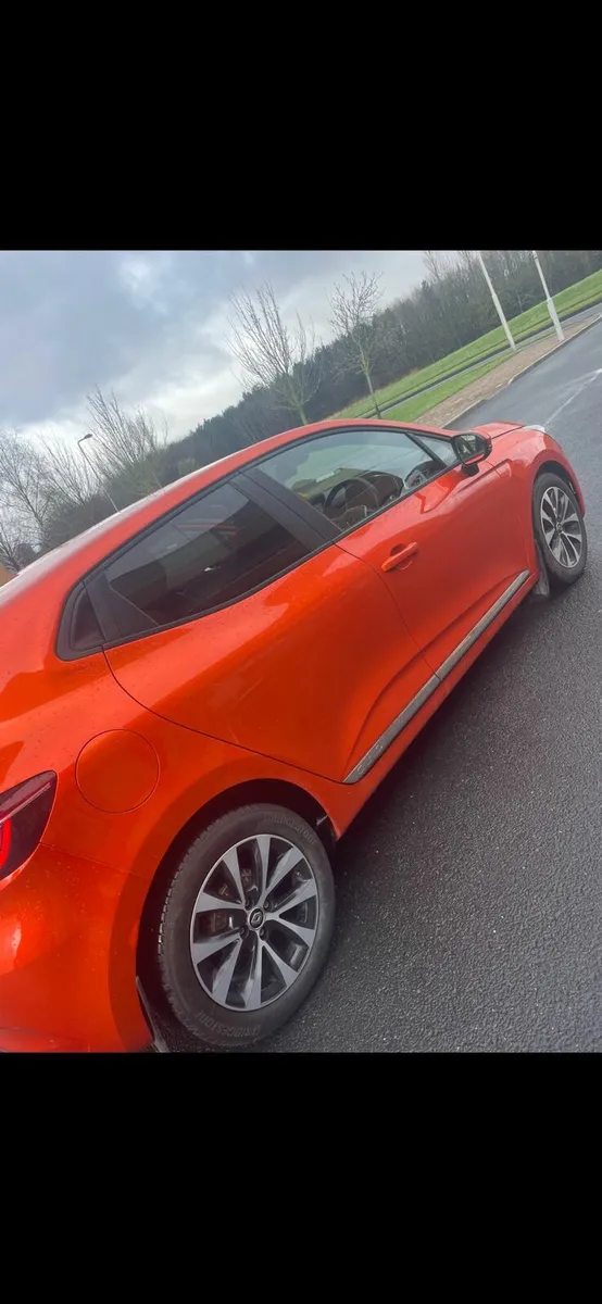 Car - Image 1