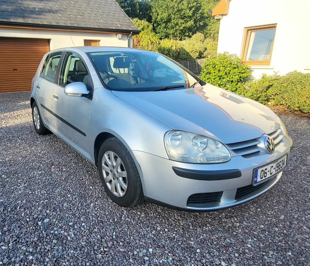 Volkswagen Golf 2006 - Image 1