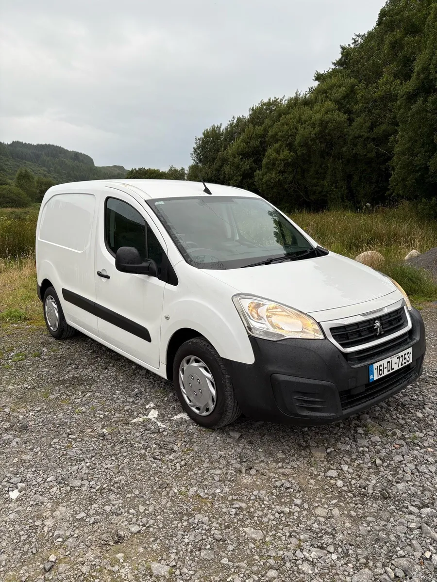 2016 Peugeot Partner Professional  NO VAT 3seater - Image 1