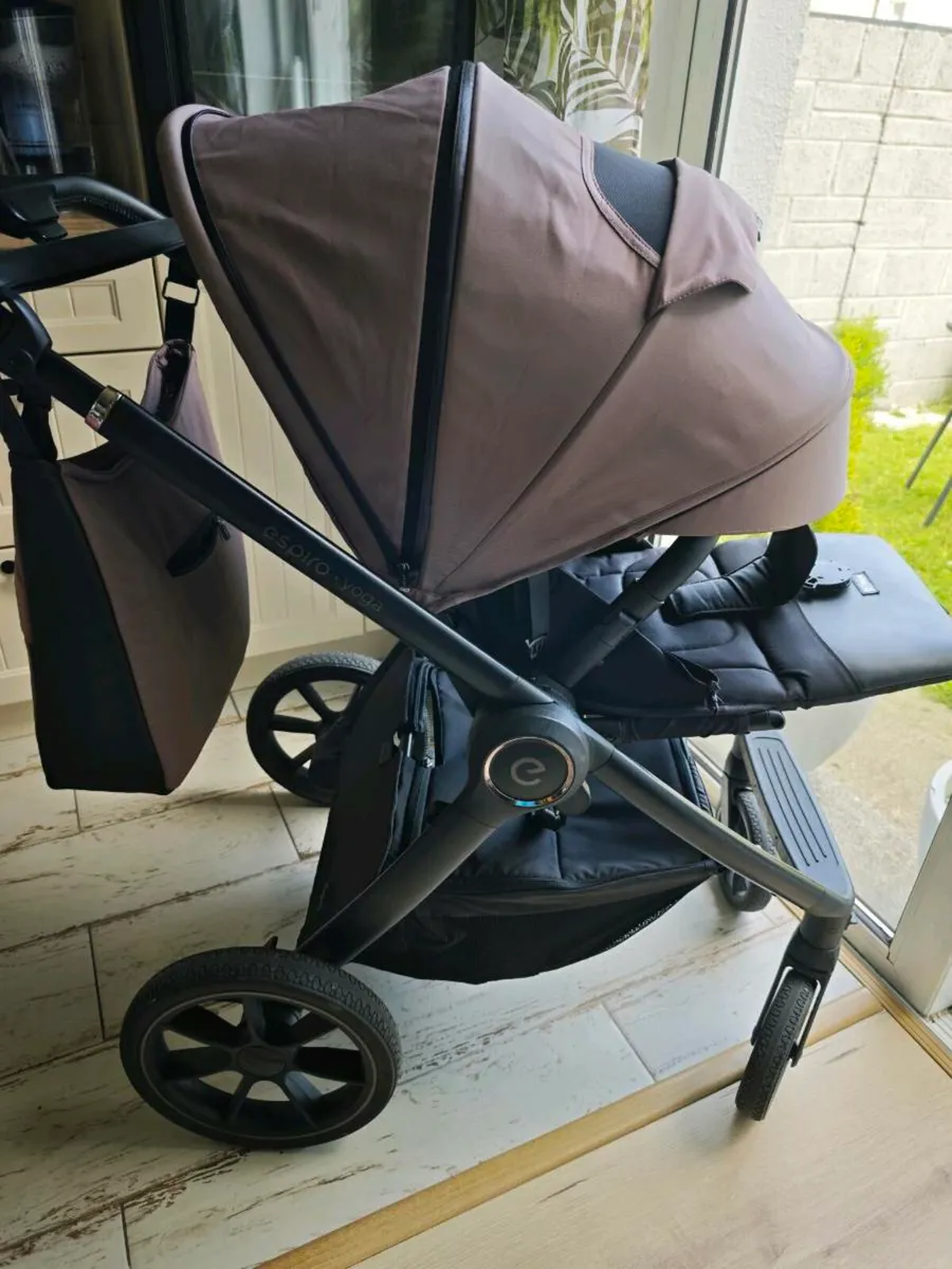 3 in 1 travel system Espiro Yoga - Image 3