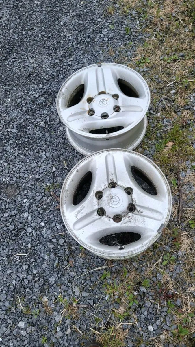 Landcruiser parts - Image 3