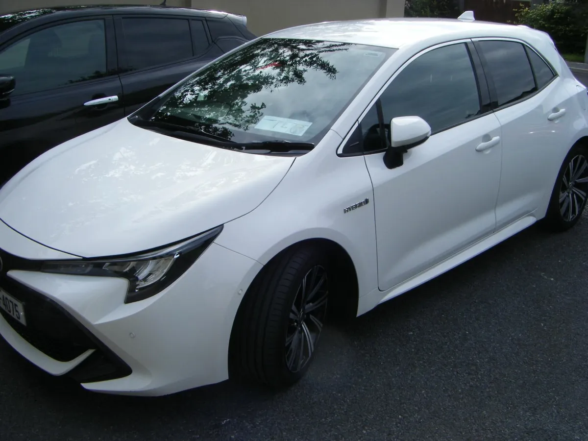 Toyota Corolla 2022 - Image 2