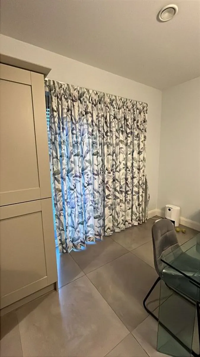 curtains - Image 1