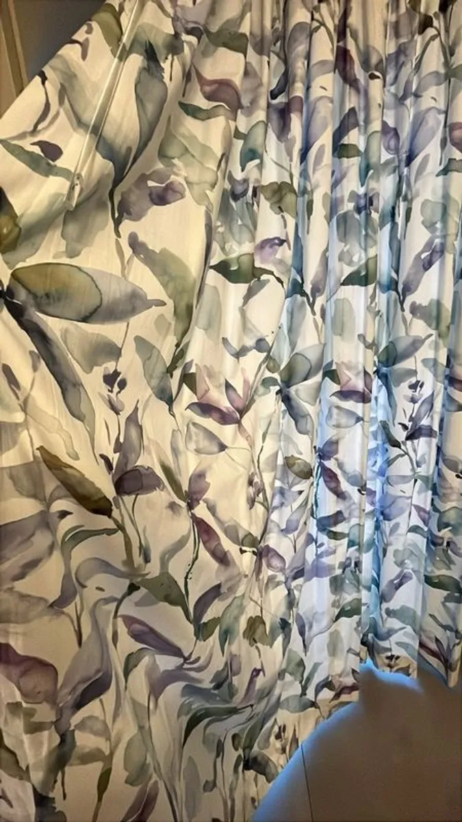 curtains - Image 3