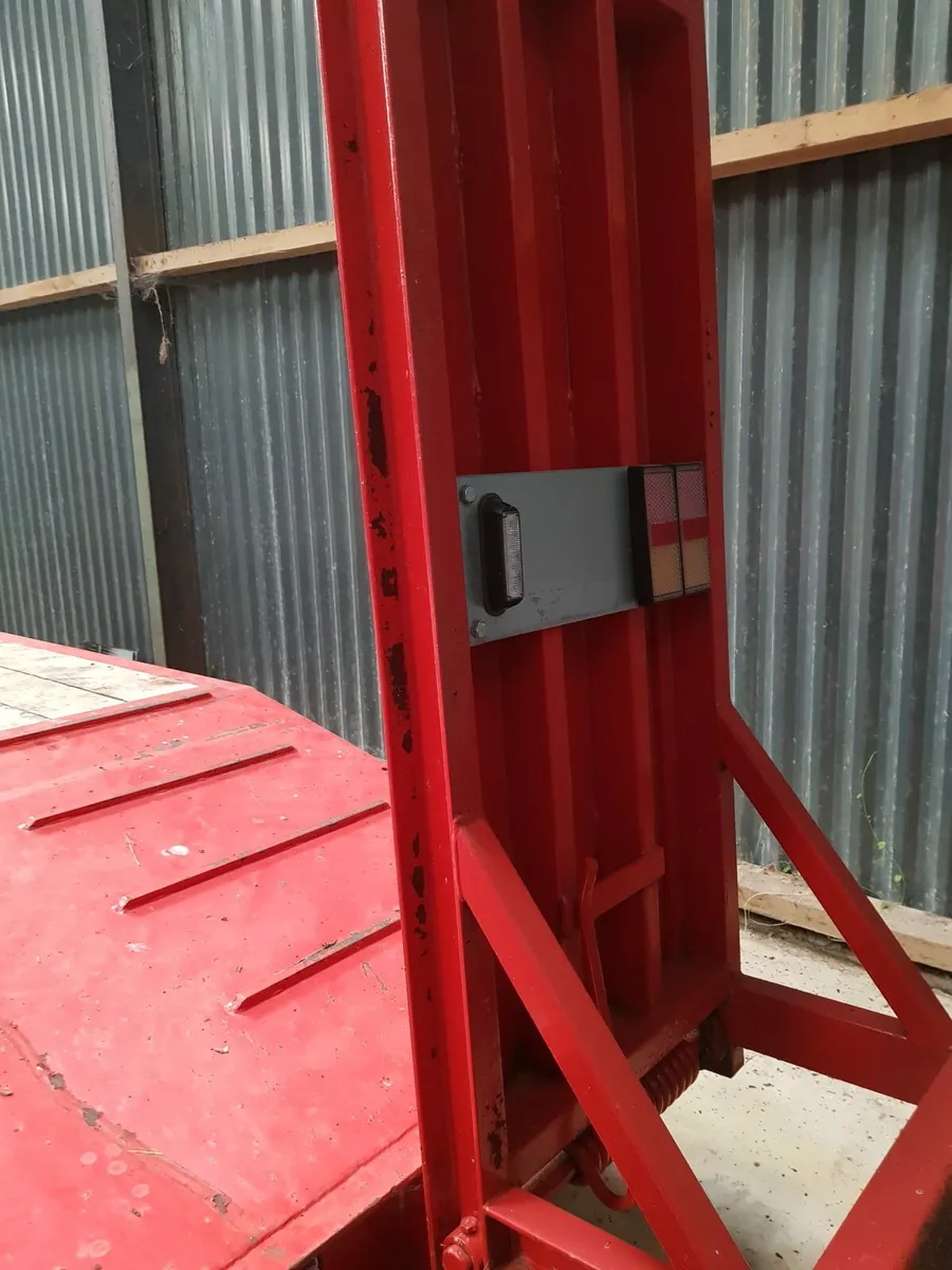 Low Loader Tuff Mac - Image 3