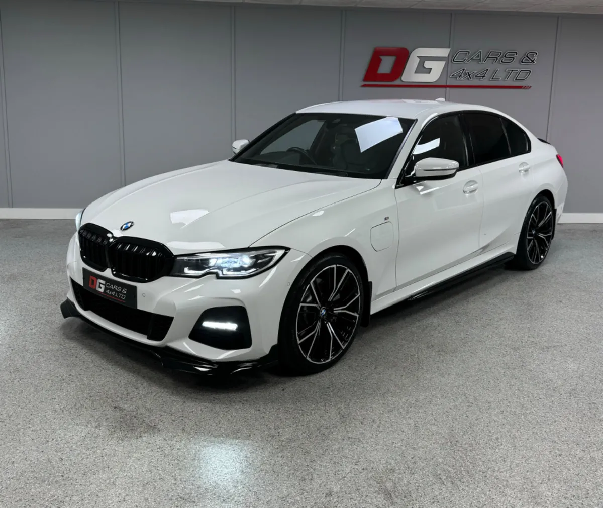 2021 BMW 330E M Sport Automatic - Image 3