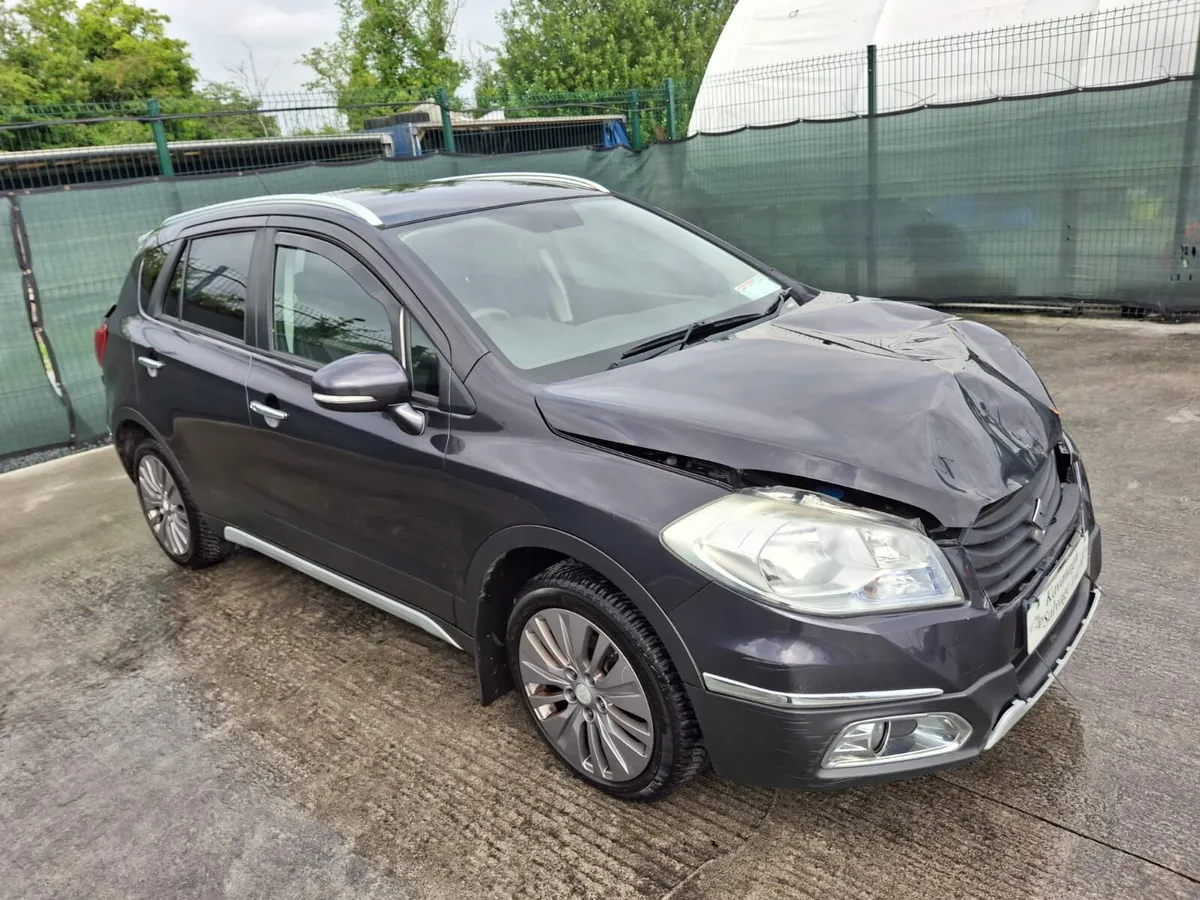 2016 Suzkui sx4 diesel light damage - Image 2