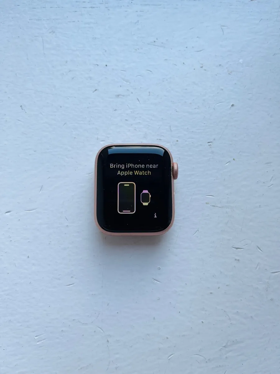 Apple Watch Series 6 GPS - 40mm Rose Gold - Image 3
