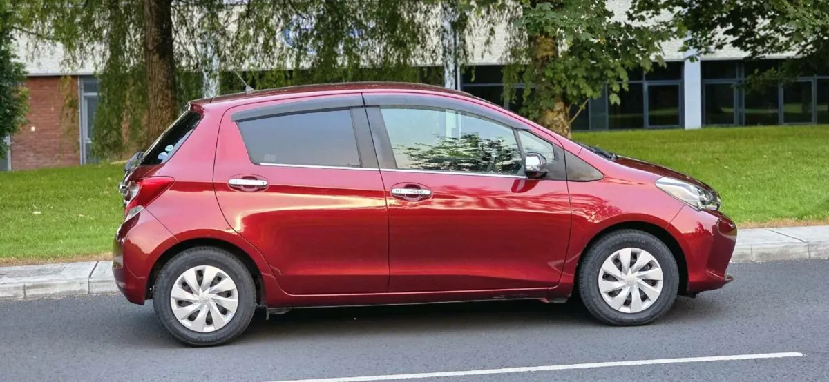 TOYOTA VITZ AUTO PUSH START - Image 2