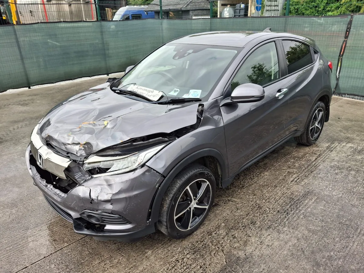 2020 Honda HRV  Automatic - Image 3