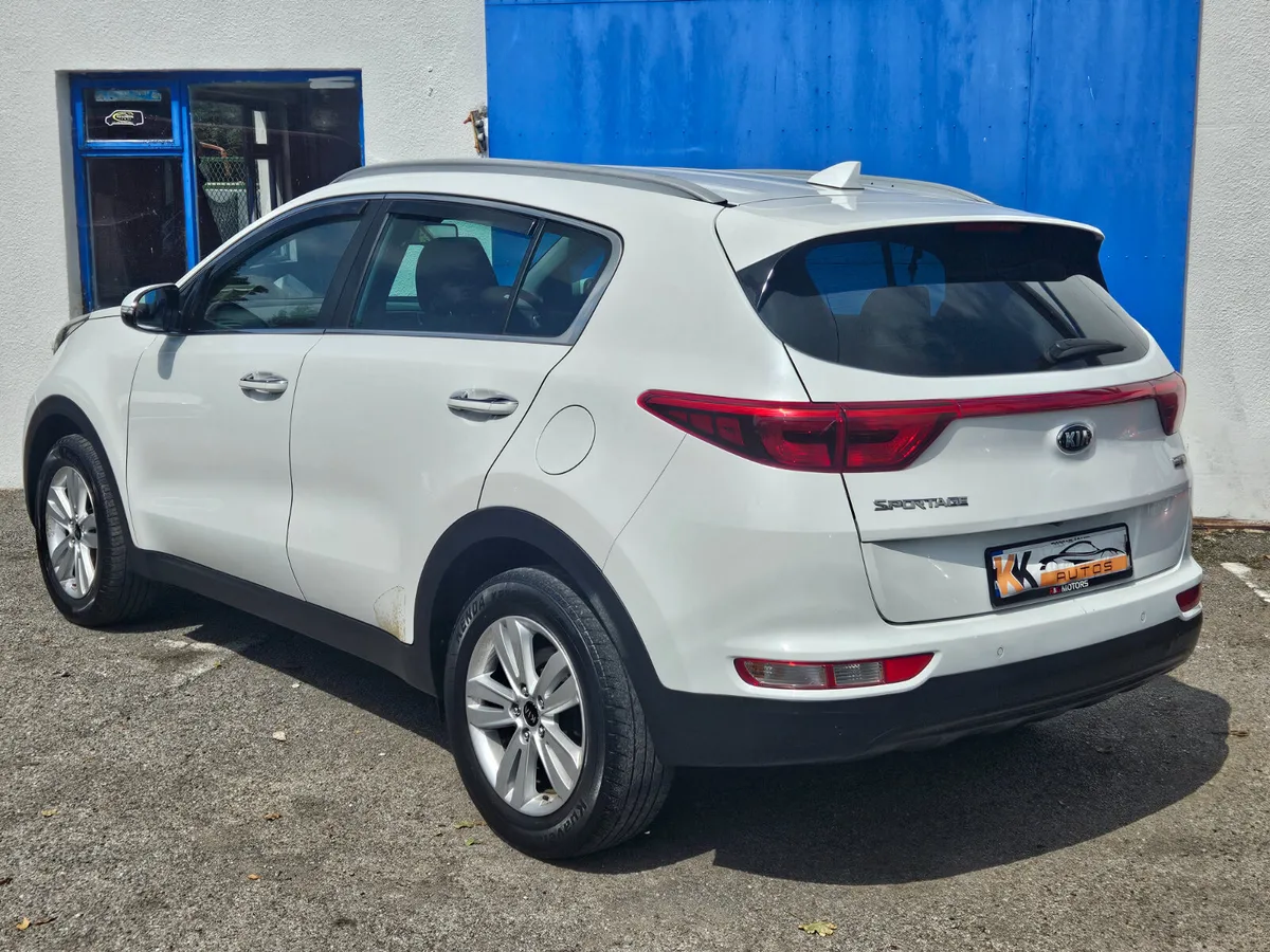 Kia Sportage 2017 - Image 2