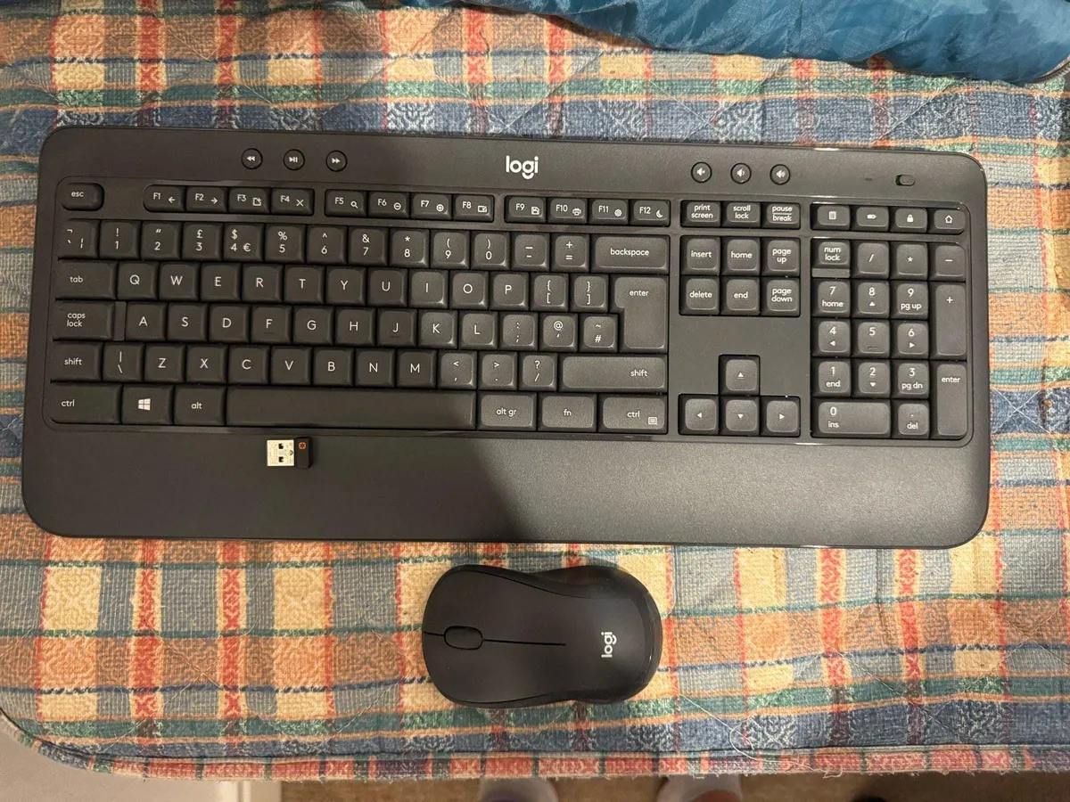Wireless Mouse & Keyboard