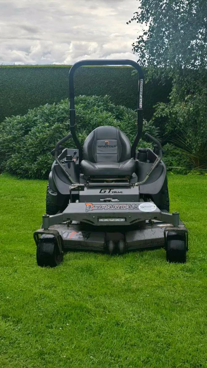 27HP 54" ZERO TURN - Image 1