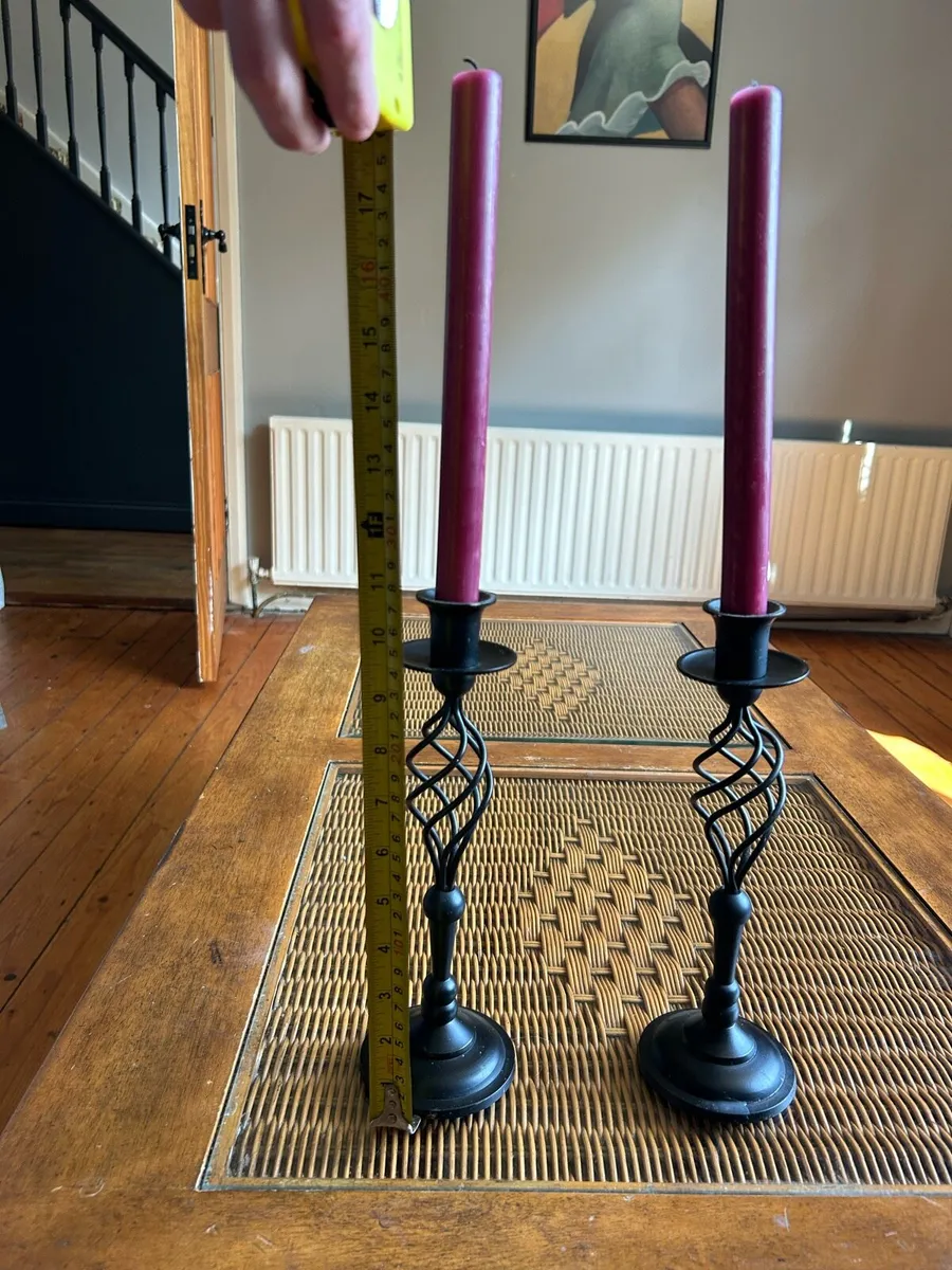 Set of two candle sticks with candles - Image 1