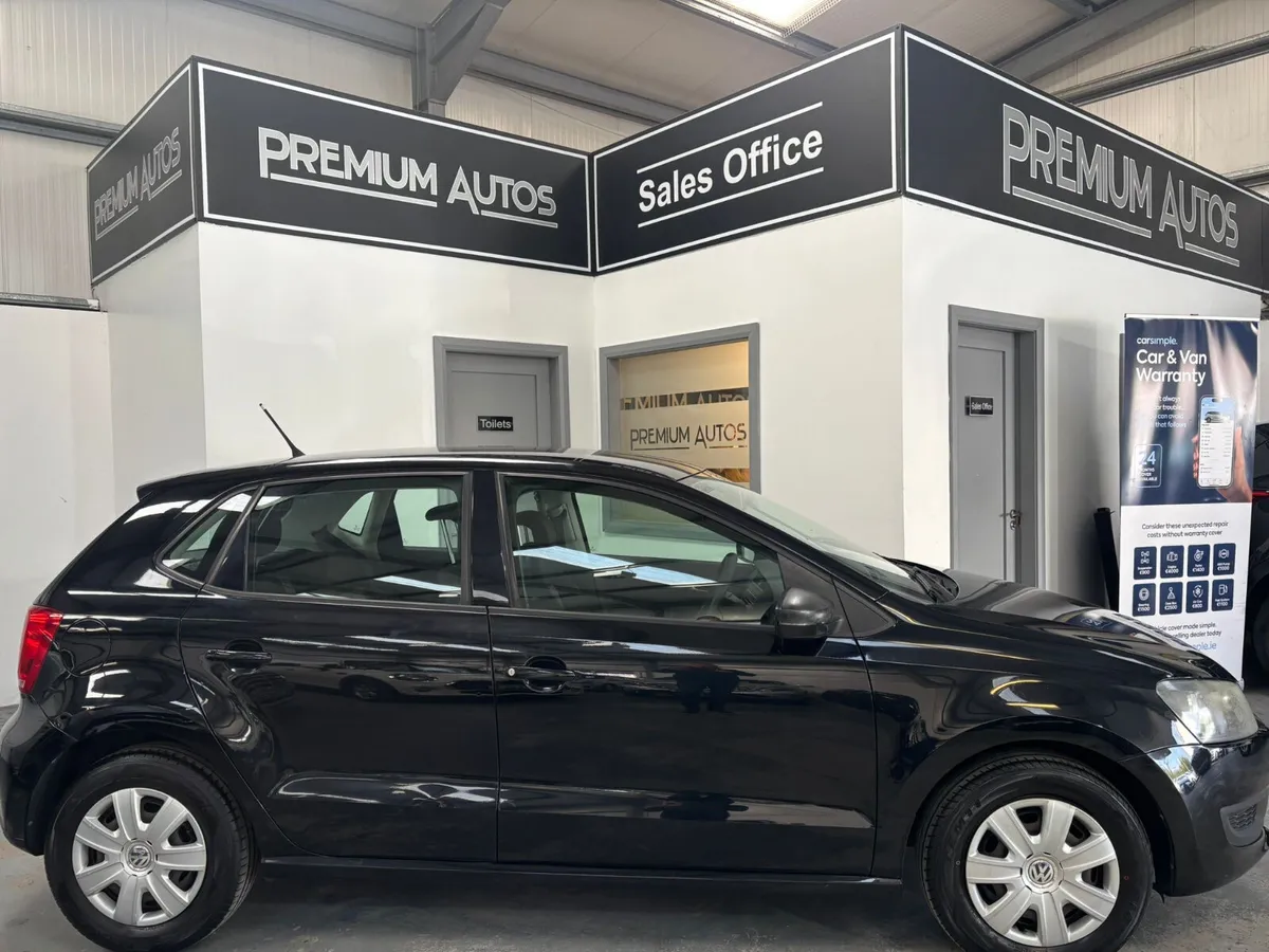 Volkswagen Polo 2011   1.2 TRENDLINE - Image 2