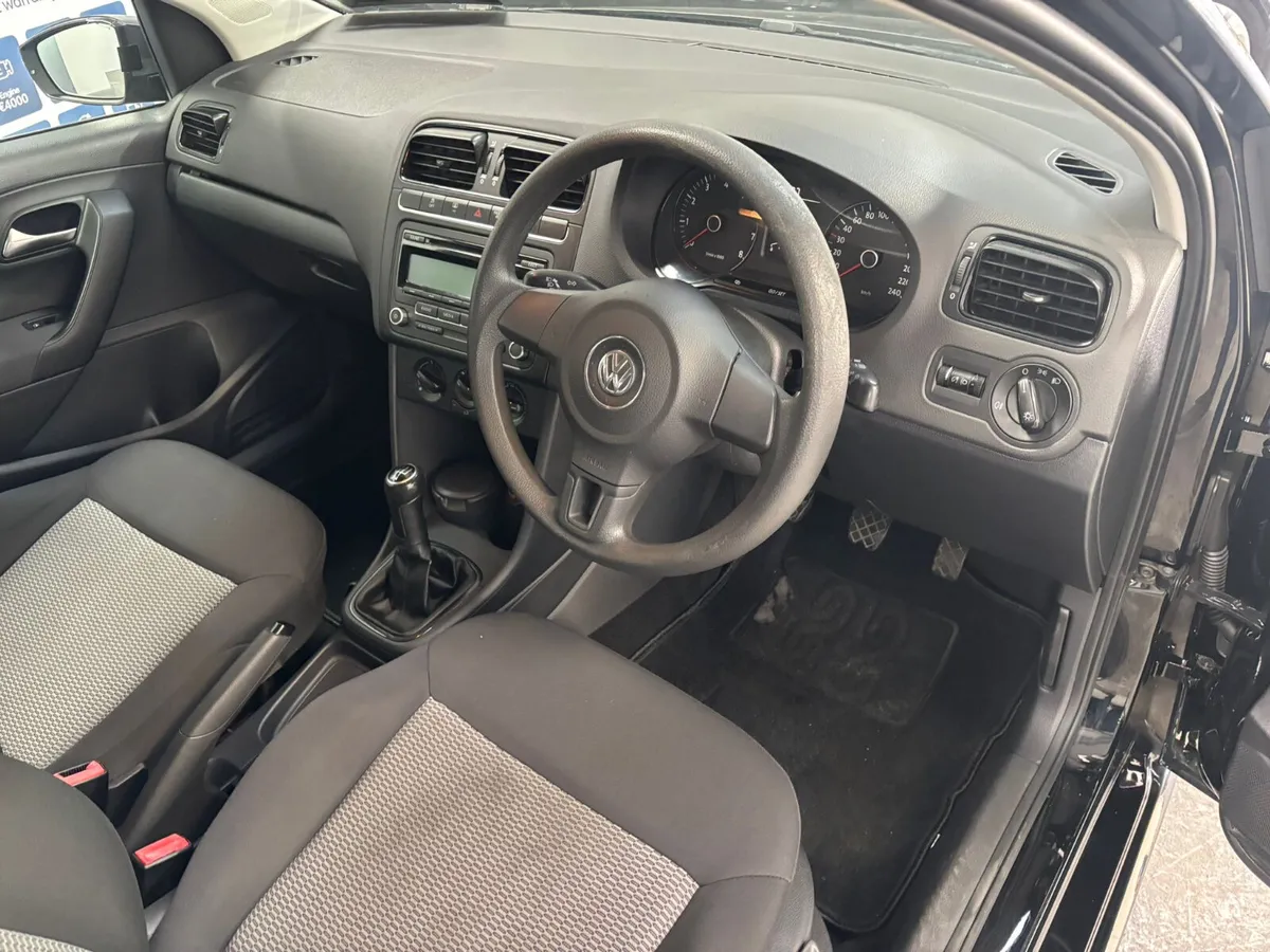 Volkswagen Polo 2011   1.2 TRENDLINE - Image 3