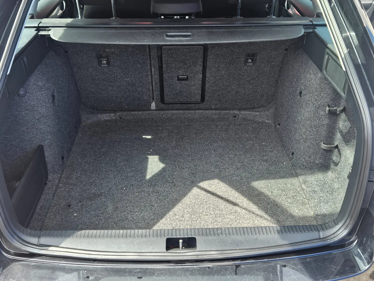 Skoda Octavia estate - Image 4