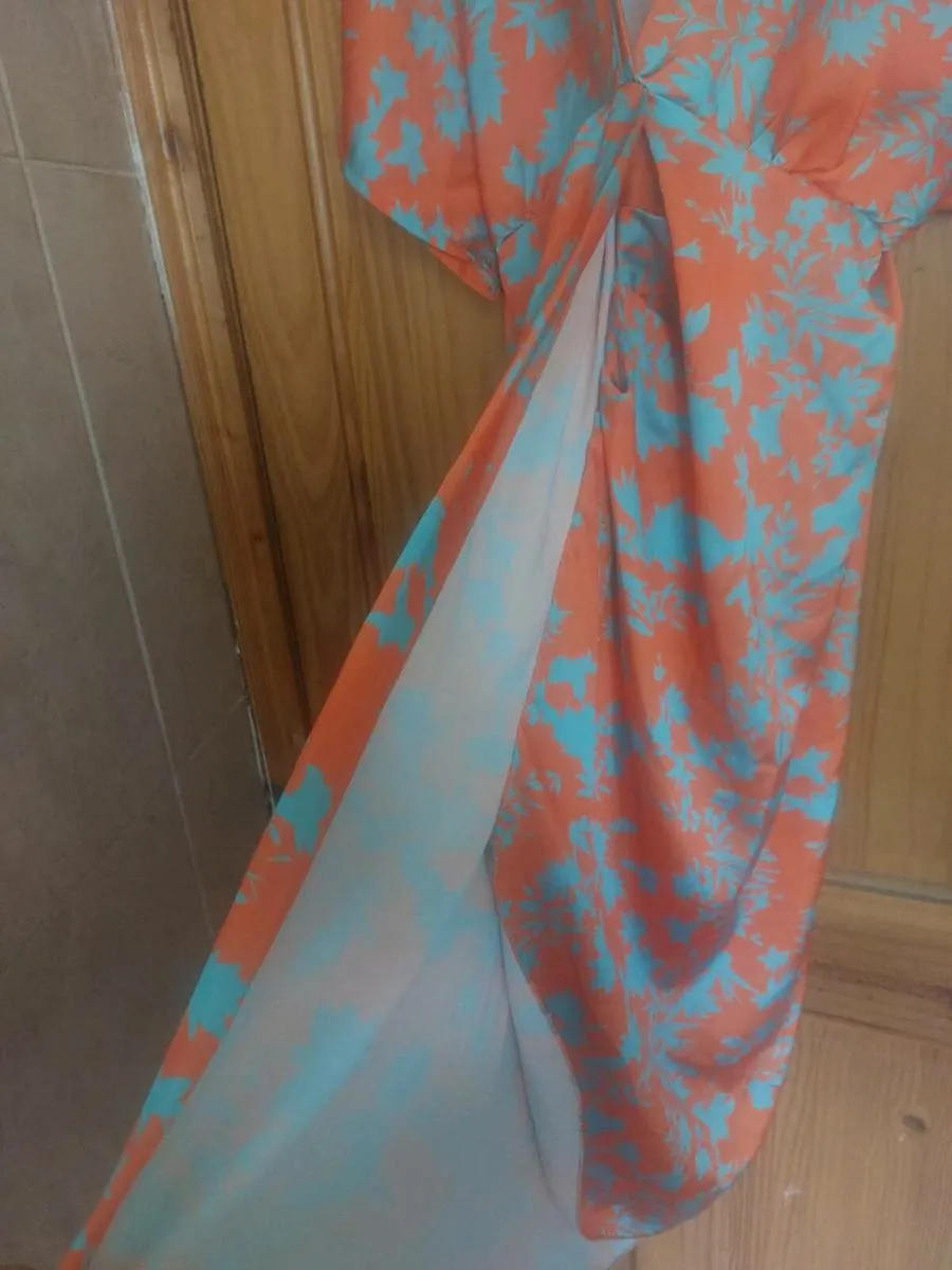 Orange and turquoise floral wrap dress (free post) - Image 4