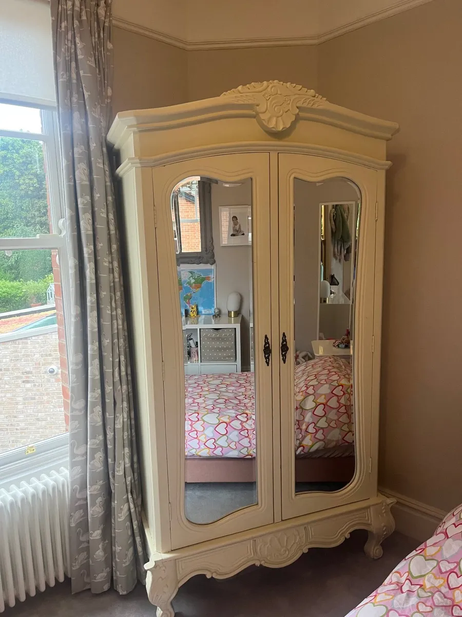 French style ivory wardrobe - Image 3