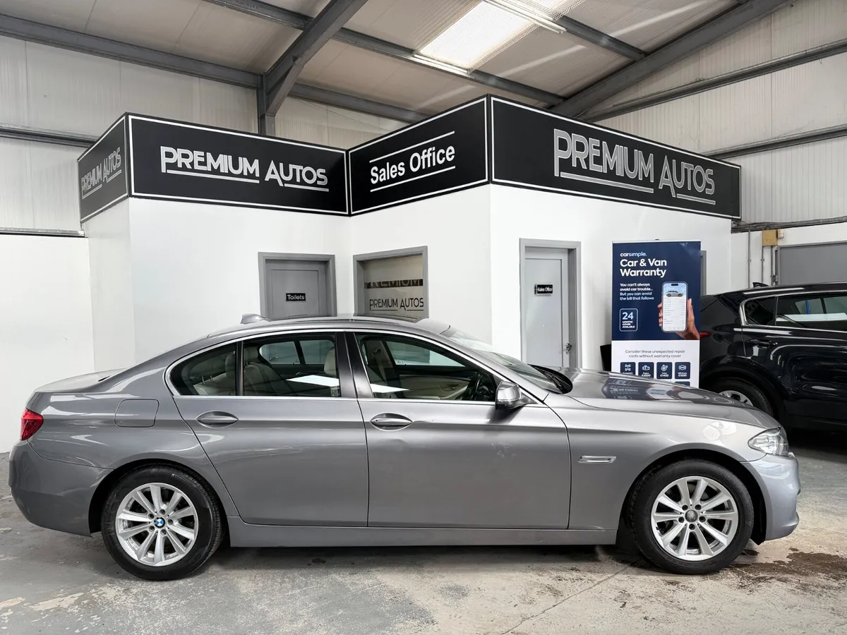 BMW 5-Series 2015. AUTOMATIC - Image 2