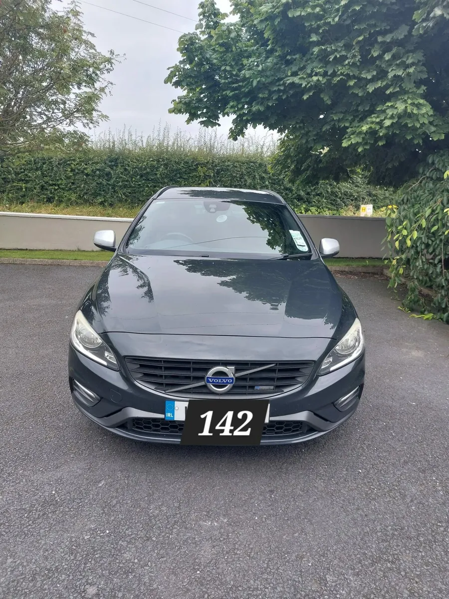 2014(142)Volvo V60 rdesign full 1 year NCT&Tax - Image 1