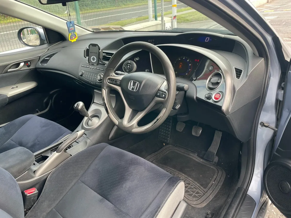 2008 Honda Civic Hatchback 1.4 - Image 2