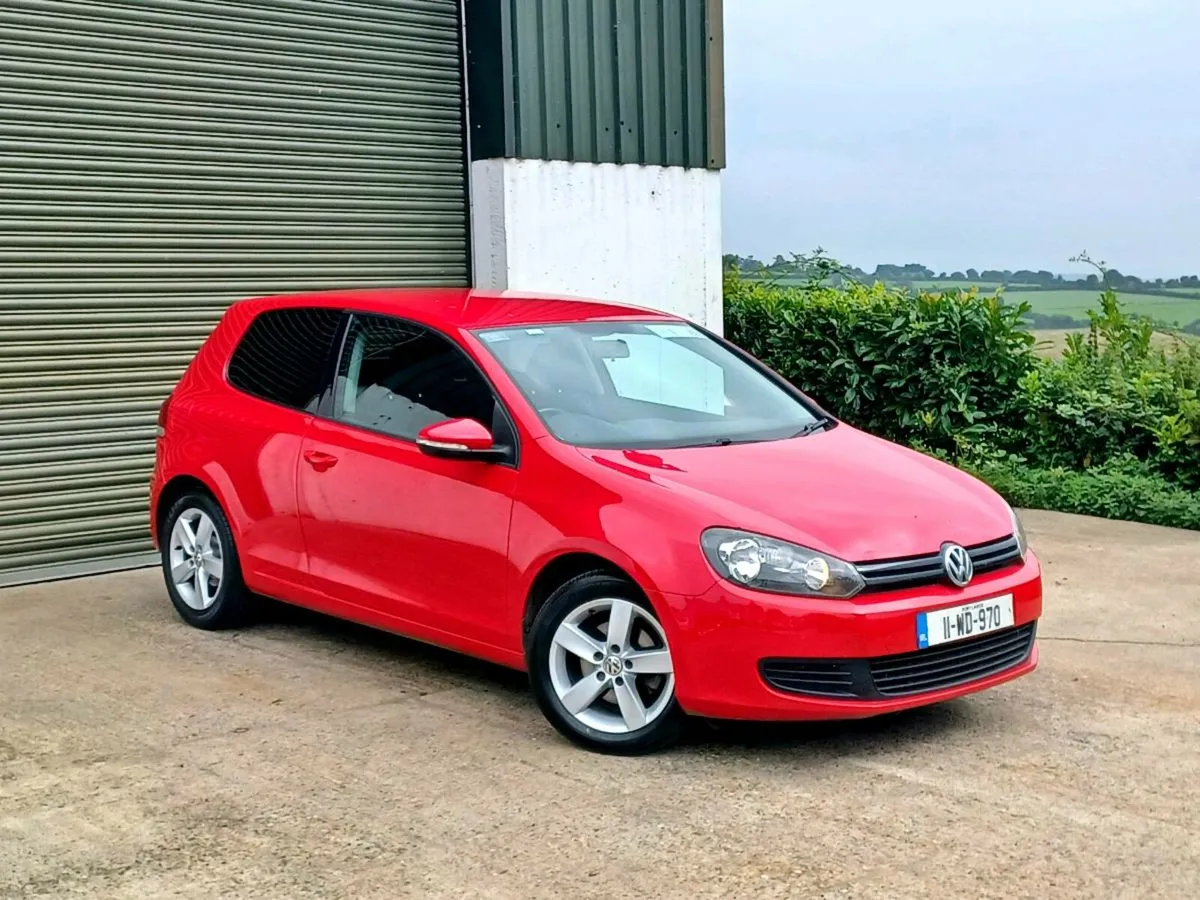 2011 VW GOLF 1.6TDI ☆ 3 DOOR - NEW NCT ☆ - Image 1